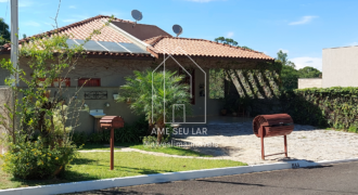 Casa à venda no Residencial Colinas de São Francisco