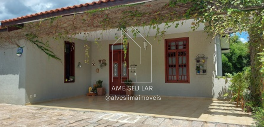 Casa à venda no Residencial Colinas de São Francisco