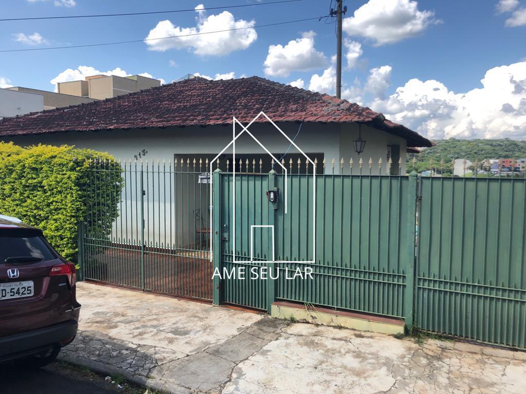 Casa ampla com 3 quartos no Jardim São José – Bragança Paulista