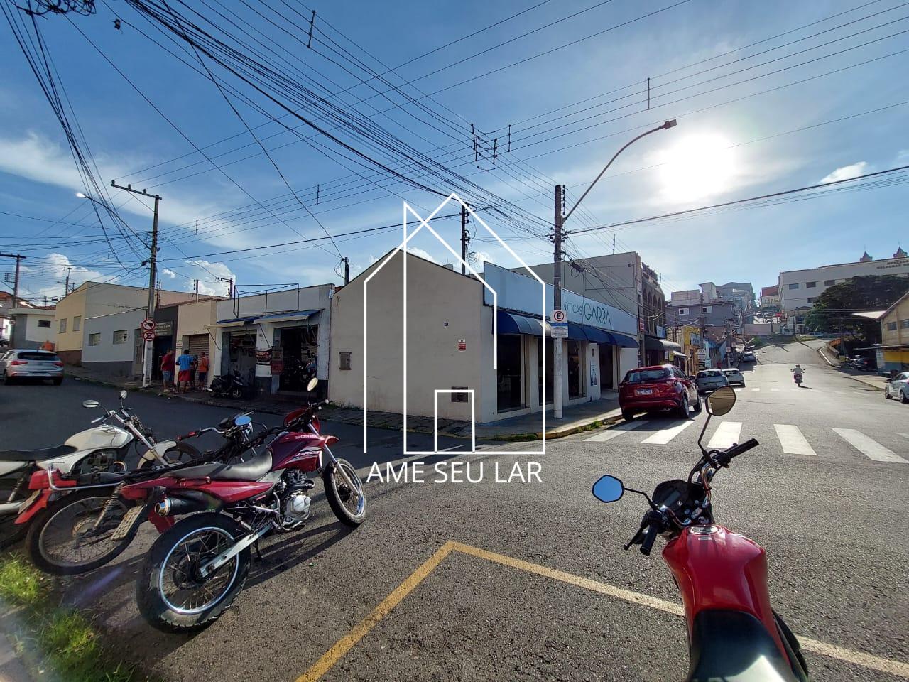 Imóveis comerciais à venda no centro de Bragança